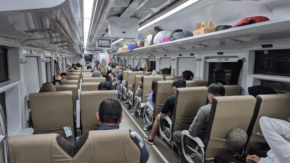 Libur Waisak Angkat Daop Yogyakarta, Kereta Api Jadi Pilihan Favorit Wisatawan