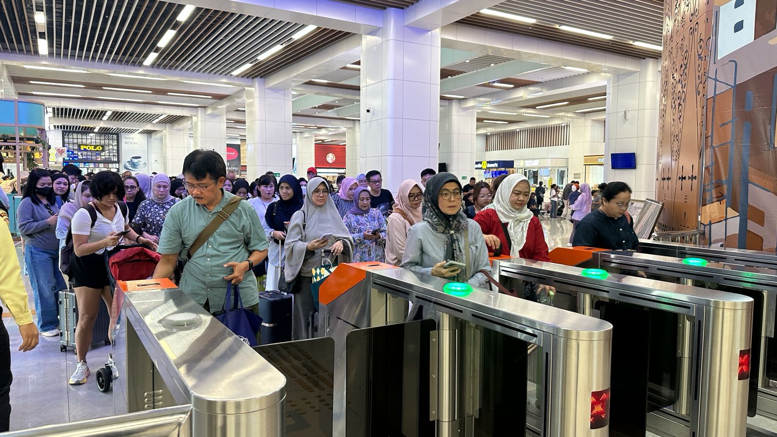 Libur Panjang, KCIC Tawarkan Promo Wisata dan Fasilitas Transportasi Terpadu untuk Penumpang Whoosh