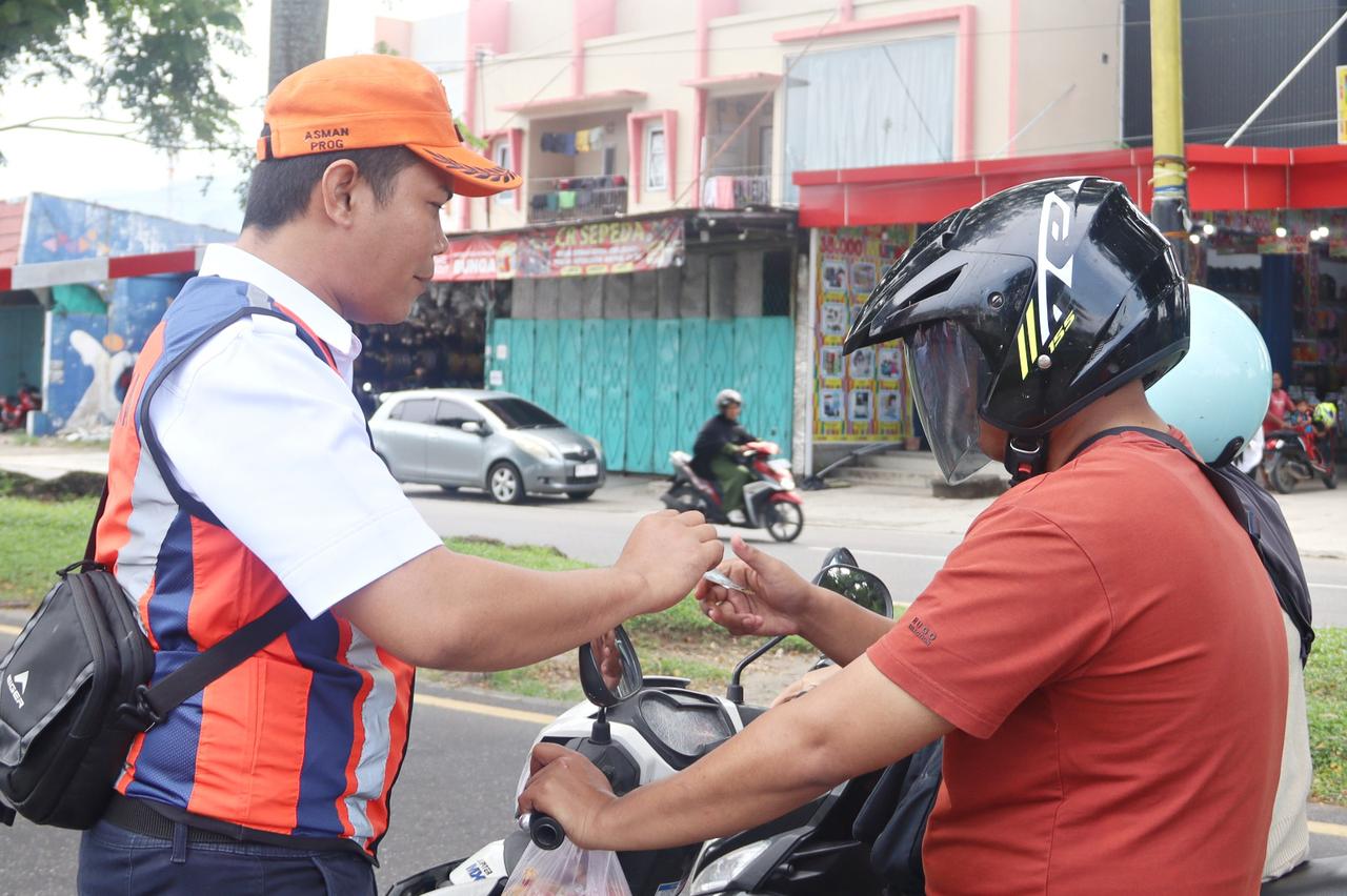 KAI Divre II Sumbar Fokus Sosialisasi Keselamatan di Perlintasan Sebidang Kereta Api