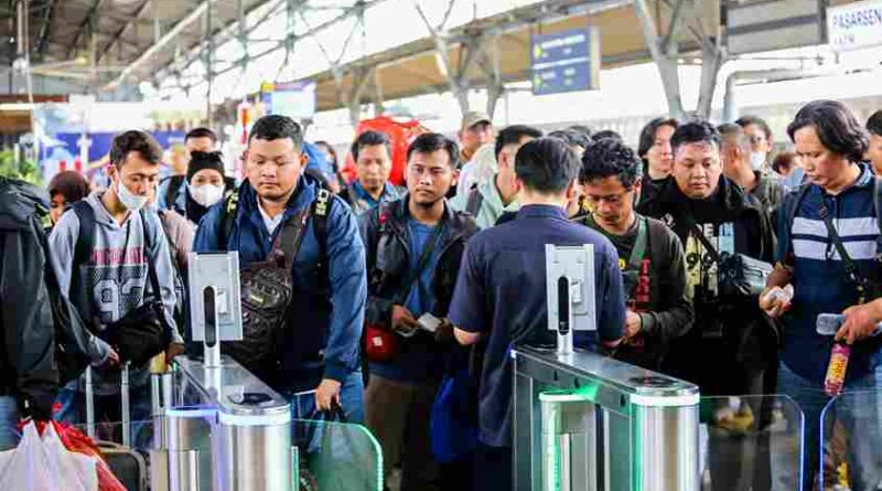 Antisipasi Lonjakan Libur Waisak, KAI Daop 1 Jakarta Tambah 5 Kereta Per Hari